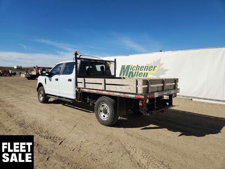2020-ford-f350-image-3