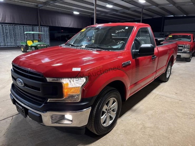 2019-ford-f150-image-4