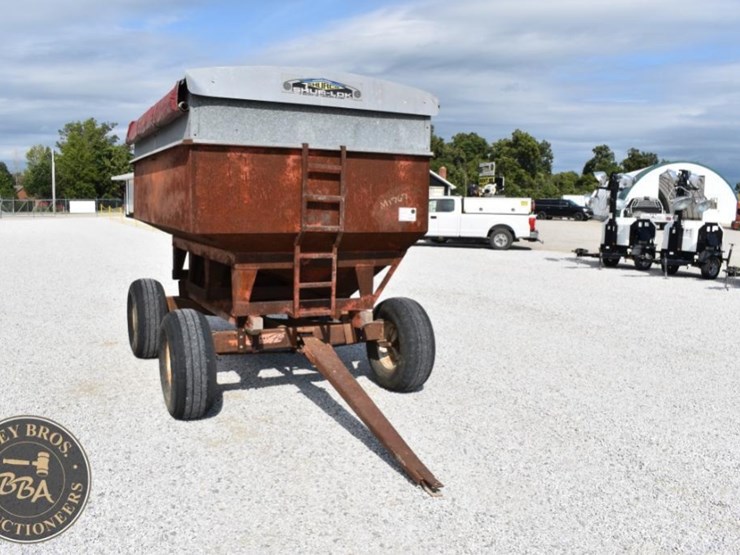 250-bu-gravity-wagon-37957-image-16