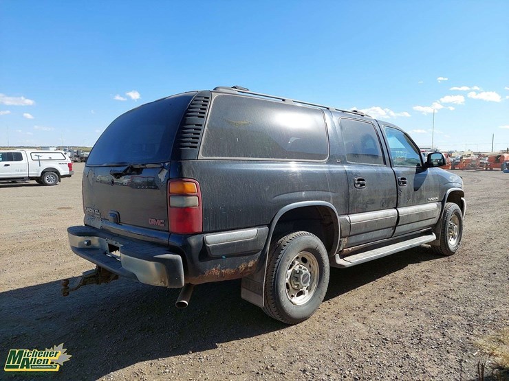2000-gmc-yukon-xl-image-4