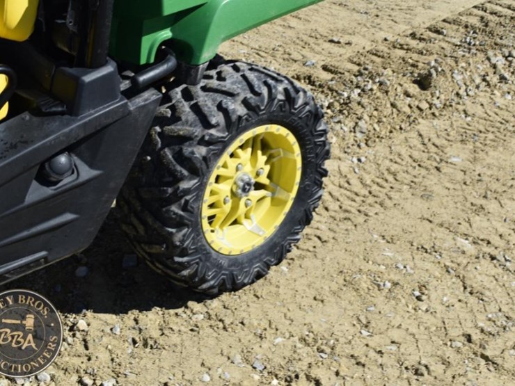 john-deere-550m-image-24