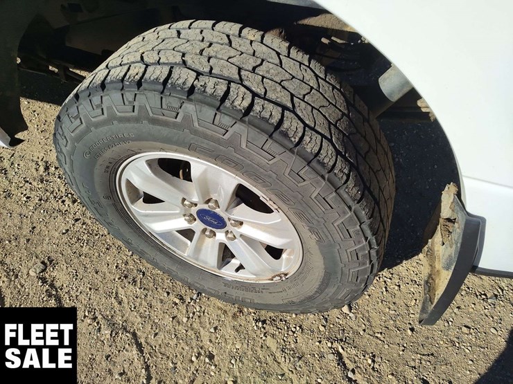 2017-ford-f150-image-32