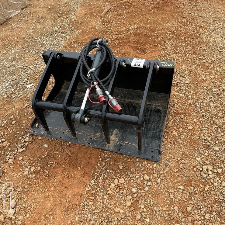 MINI SKID STEER GRAPPLE BUCKET ATTACHMENT