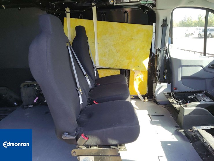 2015-ford-transit-image-20