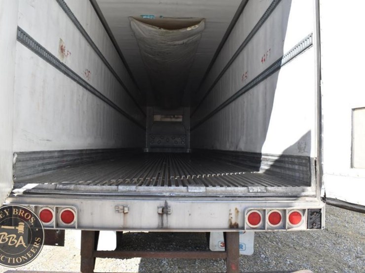 2013-utility-3000r-image-18