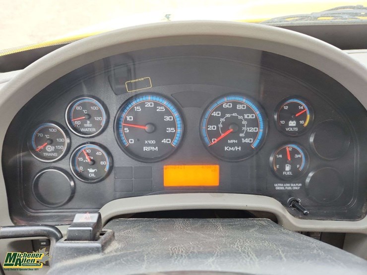 2013-international-durastar-4300-image-18