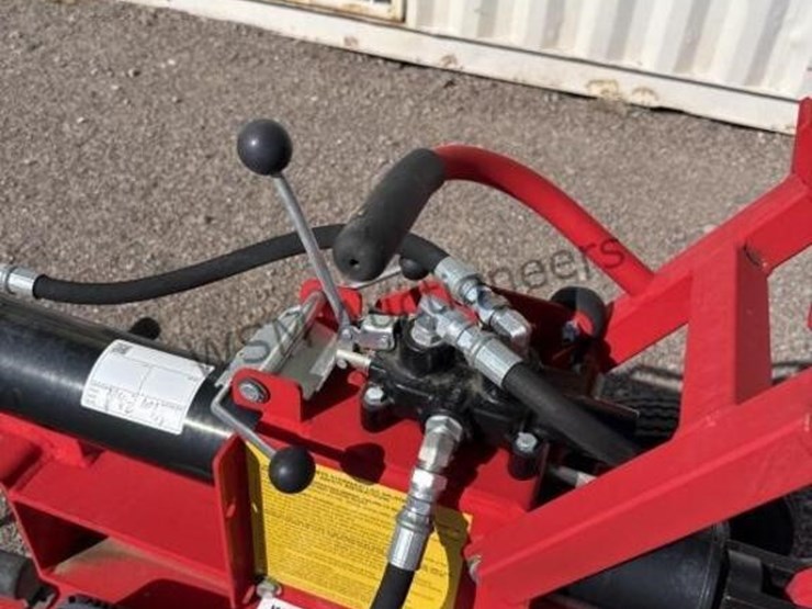 2016-barreto-920ls-towable-log-splitter-image-13
