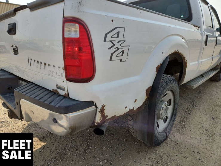 2011-ford-f350-image-35
