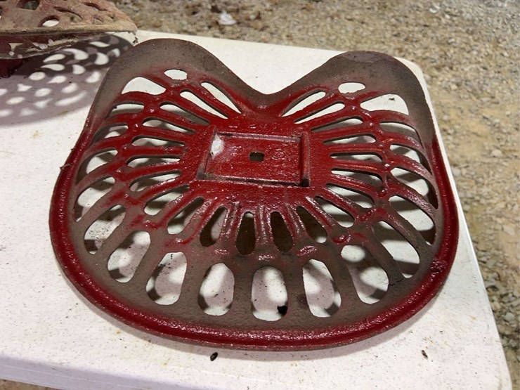 (3)-cast-iron-seats-image-6