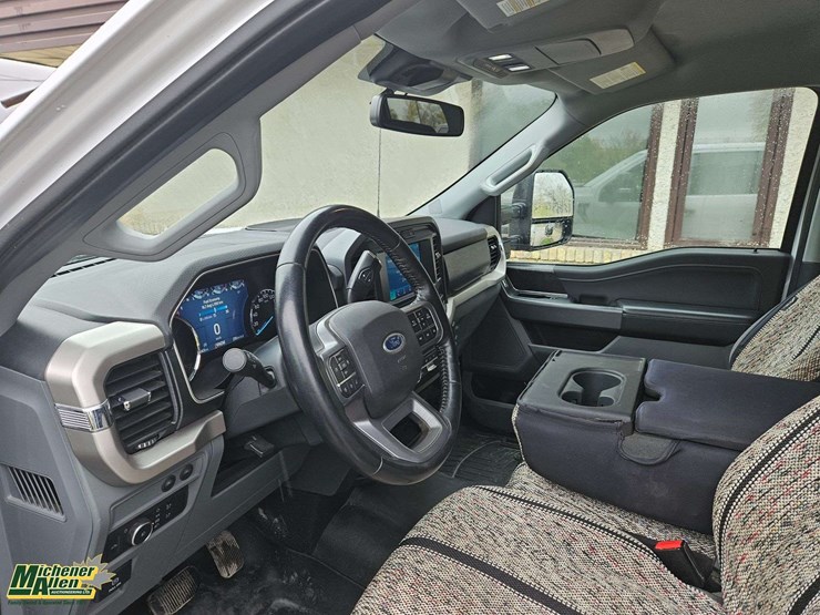 2021-ford-f150-image-11