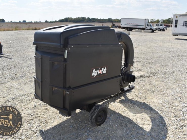 agri-fab-mow-n-vac-38053-image-5