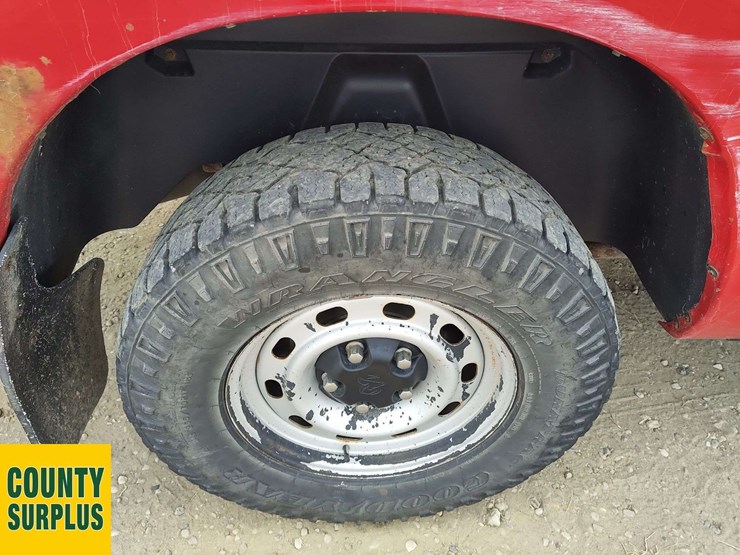 2012-ram-tradesman-image-36