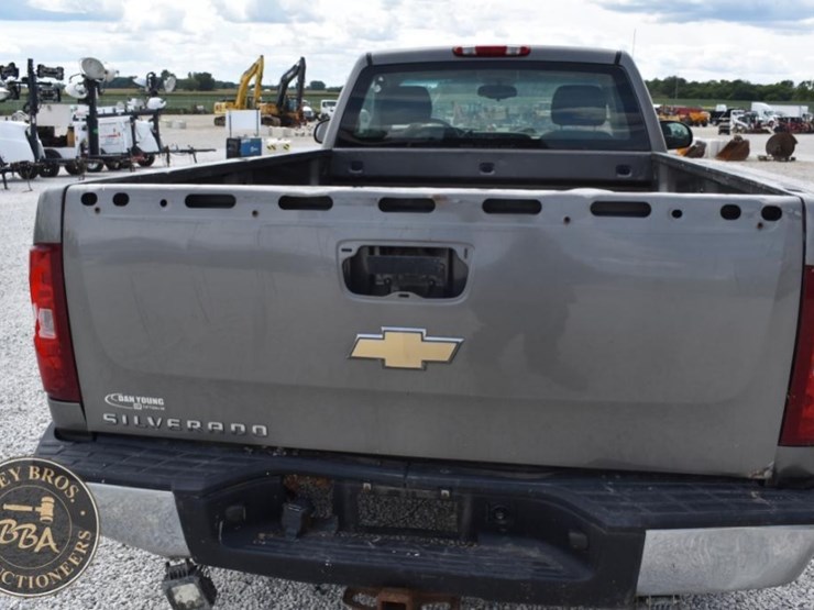 2009-chevrolet-silverado-1500-image-44