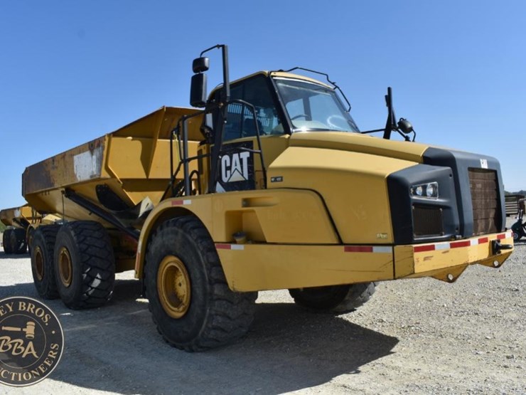 2012-caterpillar-740b-image-5