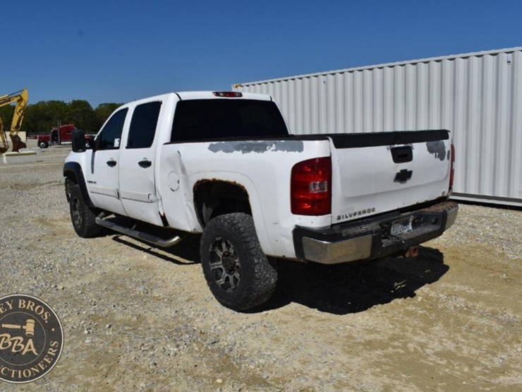 2007-chevrolet-silverado-2500hd-image-3