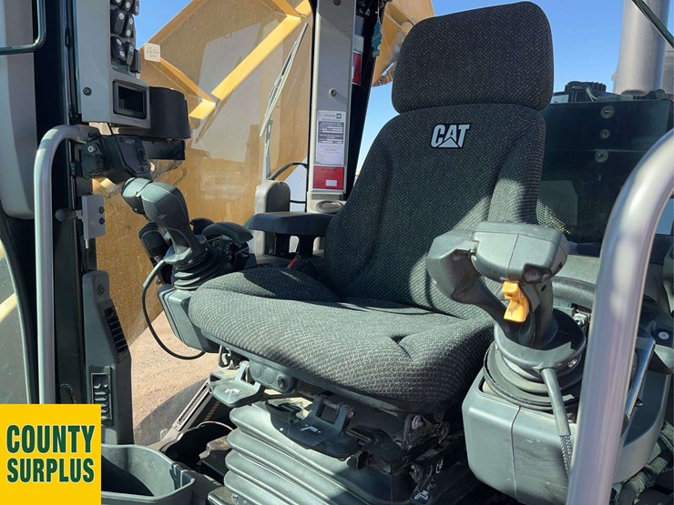caterpillar-160m3-awd-image-11