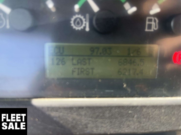 2016-deere-410l-image-19