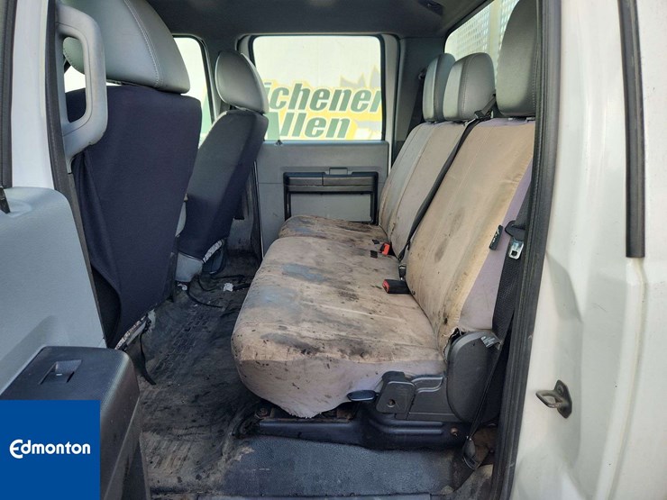 2013-ford-f550-image-28