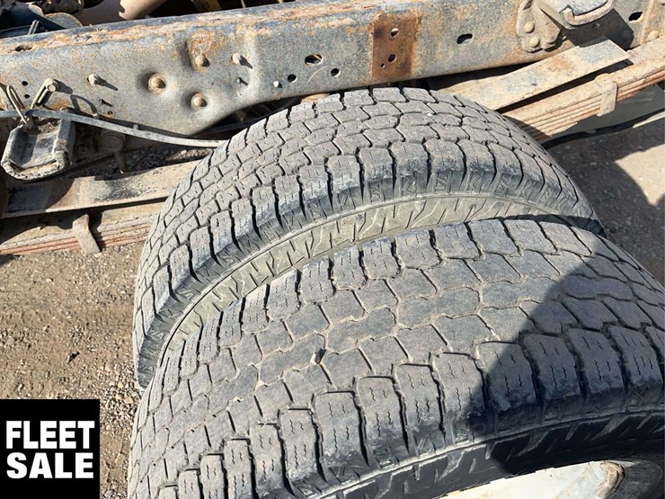 2011-ford-f350-image-8