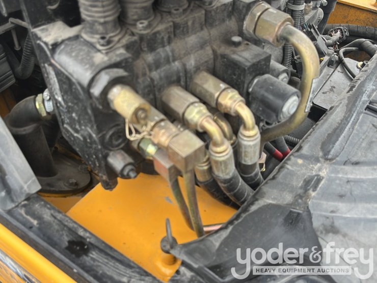 2018-hyundai-30lc-7a-image-34
