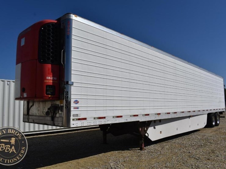 2013-utility-3000r-image-1