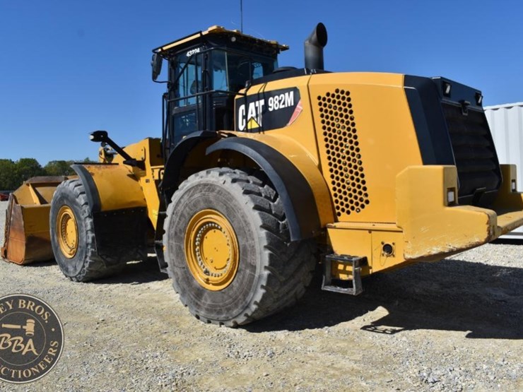 2016-caterpillar-982m-image-33