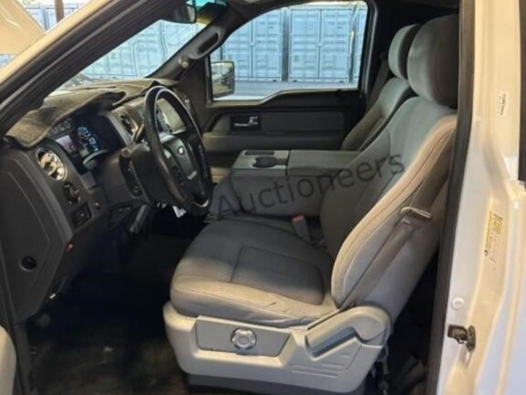 2014-ford-f150-image-24