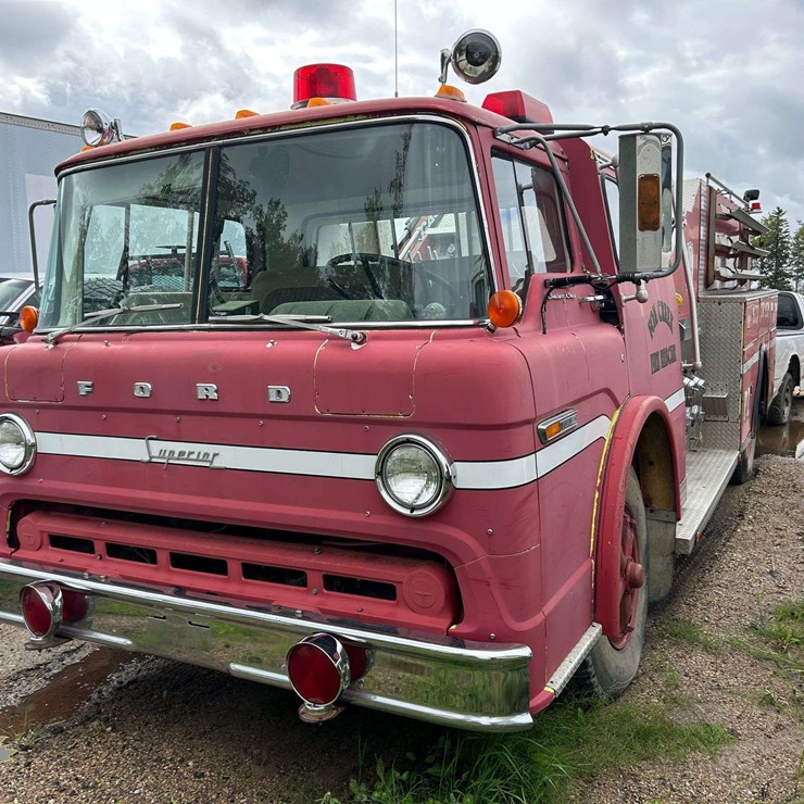 1980 FORD C800