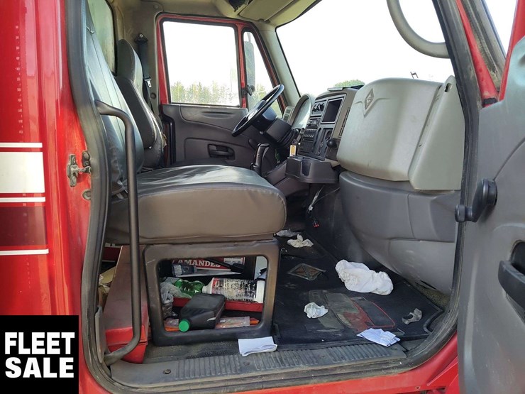 2008-international-durastar-4300-image-14
