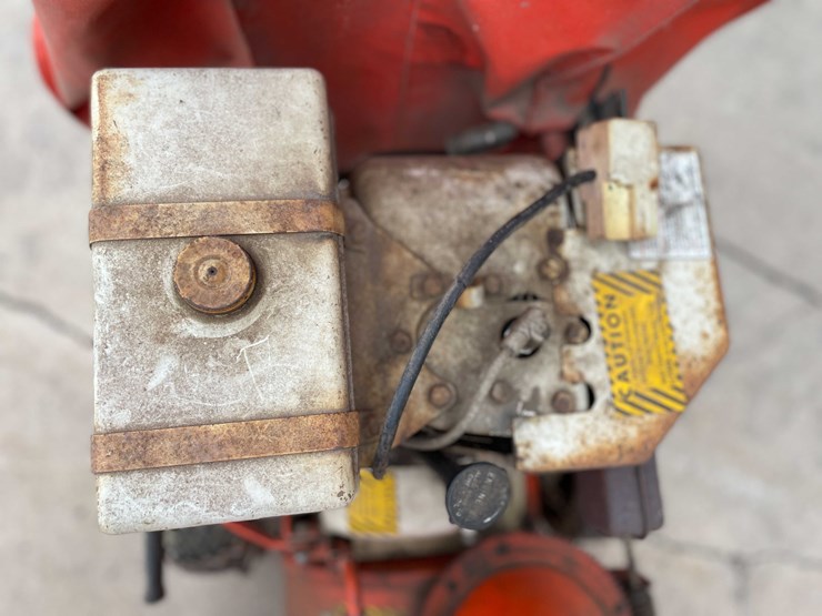 #3100-•-ariens-snowblower-(o3)-image-16