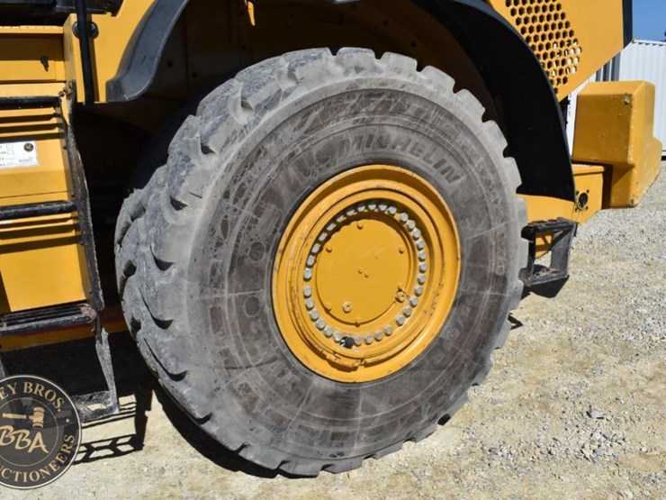 2016-caterpillar-982m-image-64