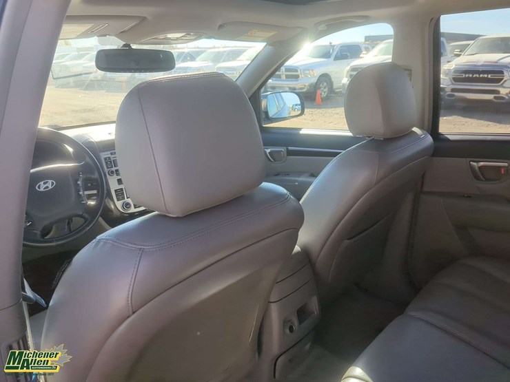 2007-hyundai-santa-fe-image-17