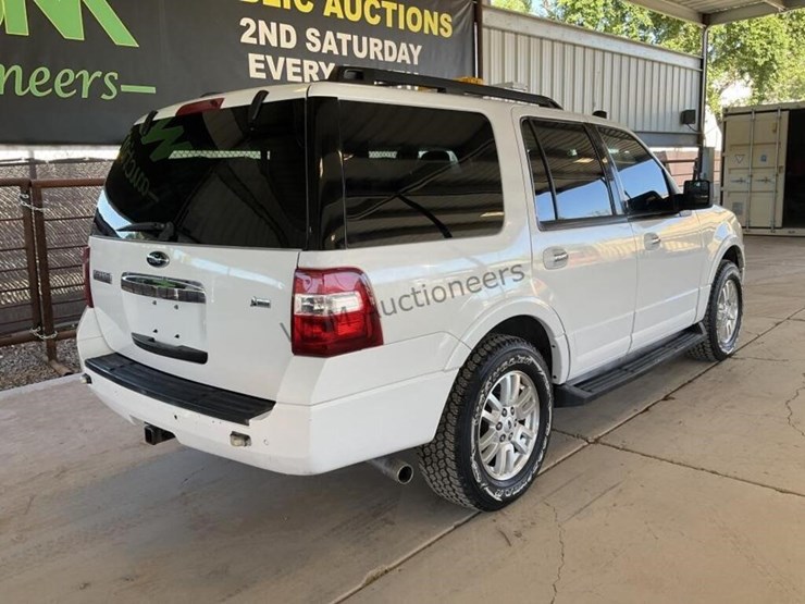 2014-ford-expedition-image-7