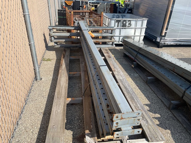 #3003-•-double-sided-cantilever-rack-(o8)-image-2