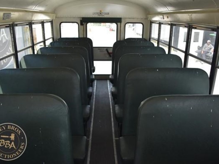 2012-ic-bus-ce-image-40