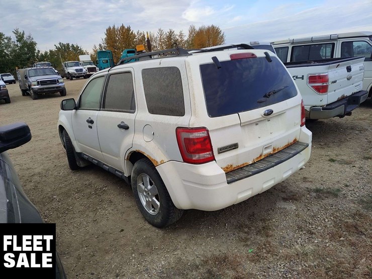 2012-ford-escape-image-3