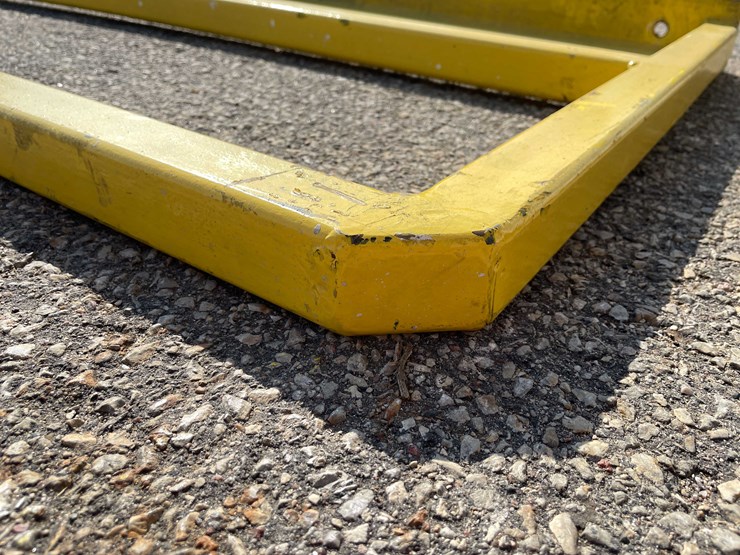#3017-•-heavy-duty-safety-guardrail-(cont)-image-5