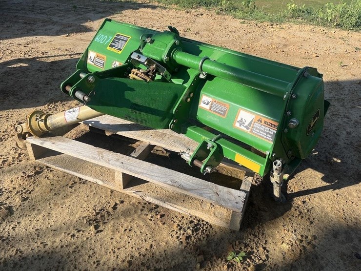 john-deere-647-image-1