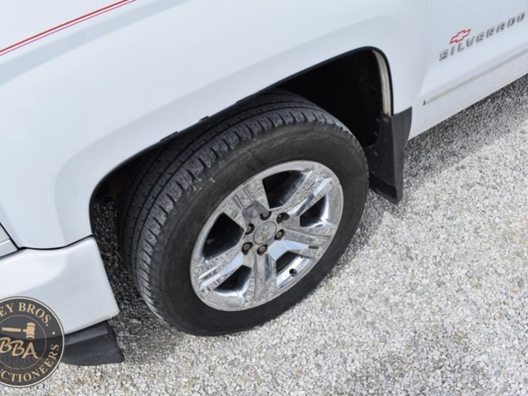 2016-chevrolet-silverado-1500-image-29