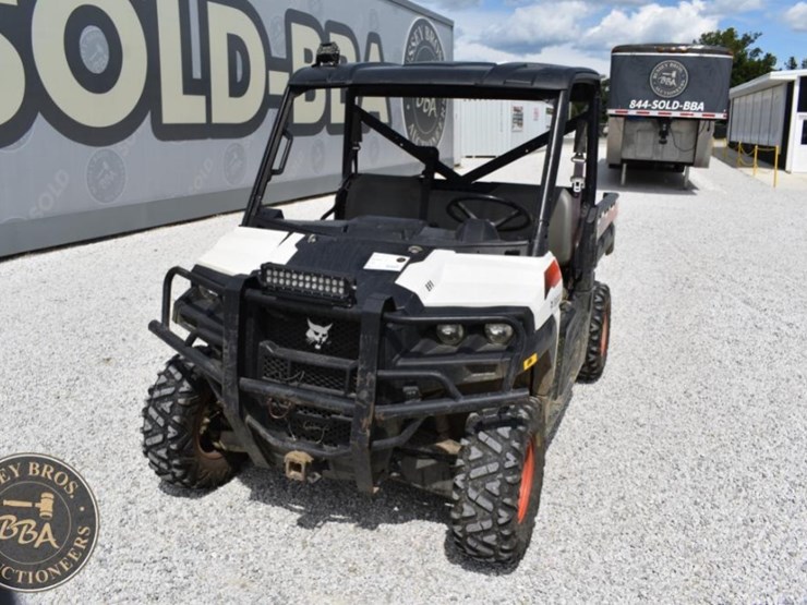 2016-bobcat-3400-image-38