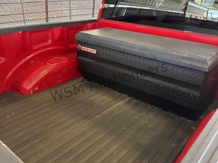 2018-ford-f150-image-10