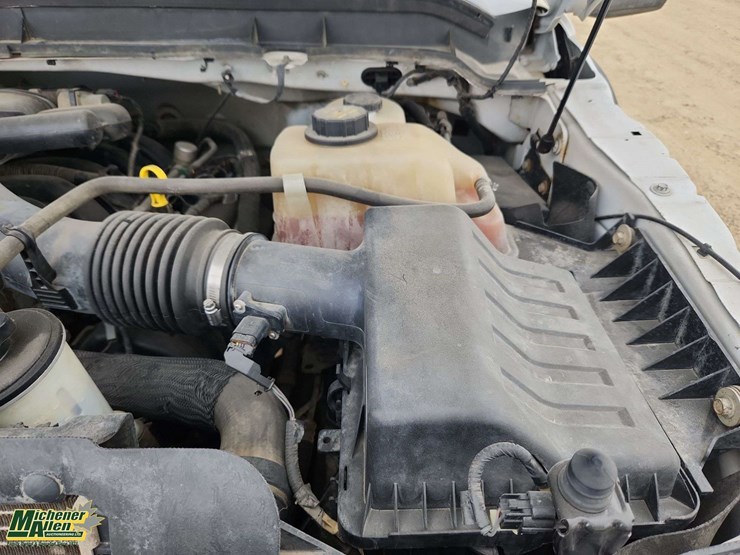 2014-ford-f550-image-37