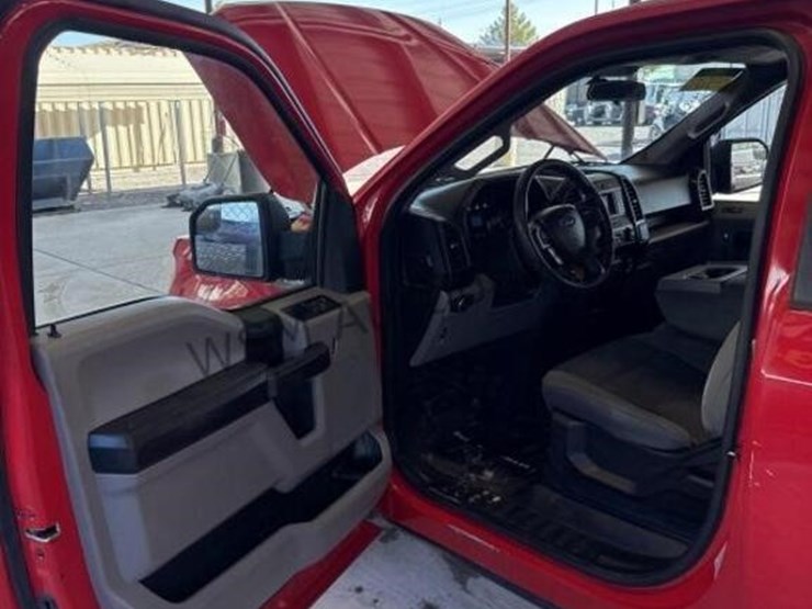 2018-ford-f150-image-23