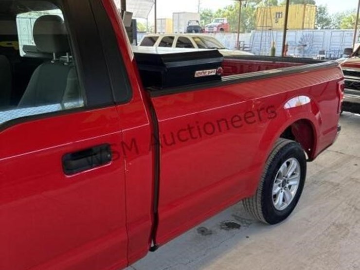 2018-ford-f150-image-5