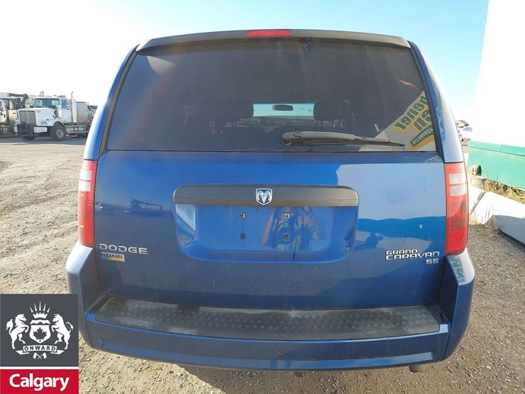 2010-dodge-grand-caravan-se-image-14