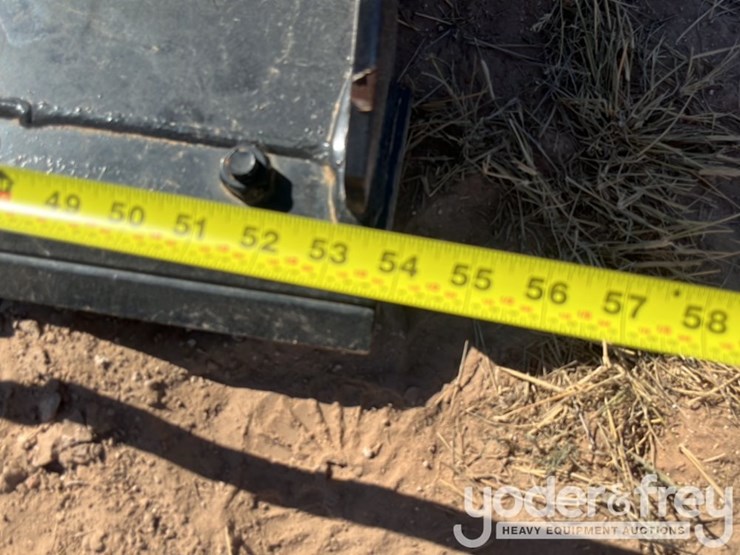 2023-manitou-1050rt-image-55