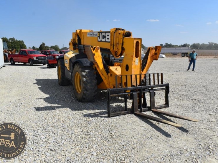 2015-jcb-510-56-image-6