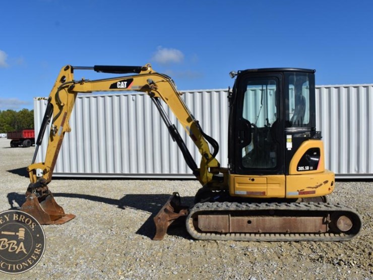 2013-caterpillar-305.5d-cr-image-7