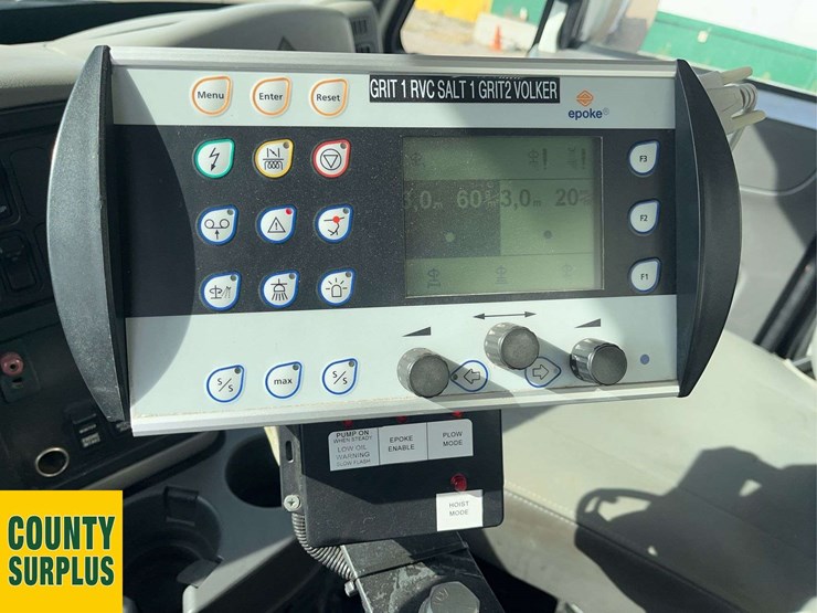 2011-international-workstar-7500-image-15