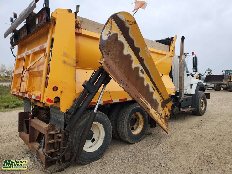 2016-international-workstar-7600-image-33